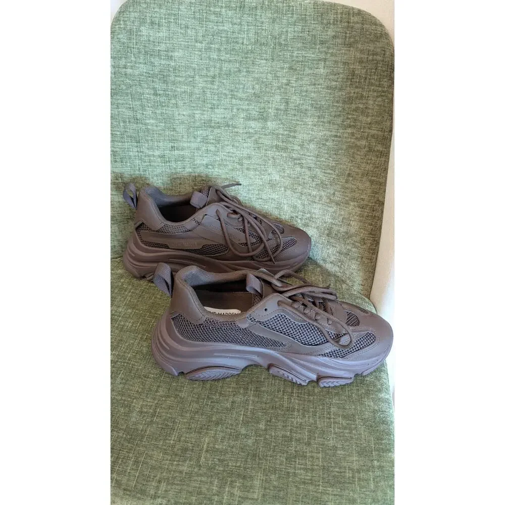 Steve Madden Possession Sneakers, size 9 (US)